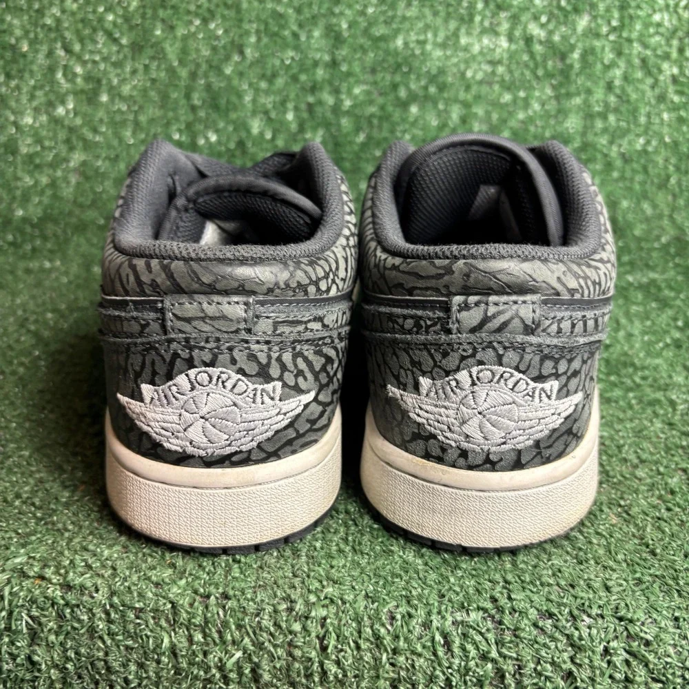 Nike Air Jordan 1 Low SE Black Elephant Print Leather Basketball Sneaker Mens 9
